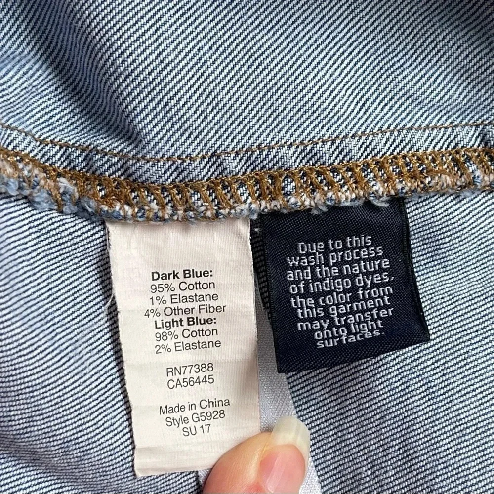 Madewell Skirts A-Line Rigid Denim Mini Skirt distressed hem blue size 26